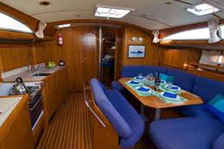 Sun Odyssey 45.2 Dubhe