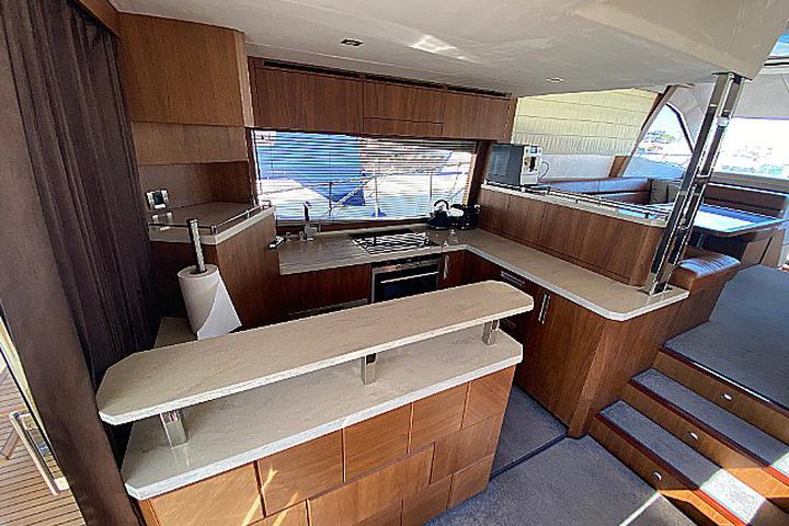 Galeon 550 Sky