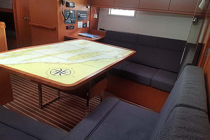 Bavaria 37 Cruiser