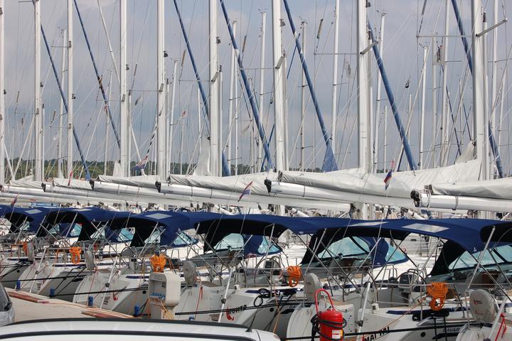 Bavaria Cruiser 47