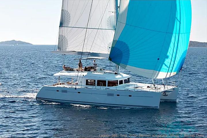 Yacht charter catamaran Lagoon 560, Portisco, Italy Lagoon 560
