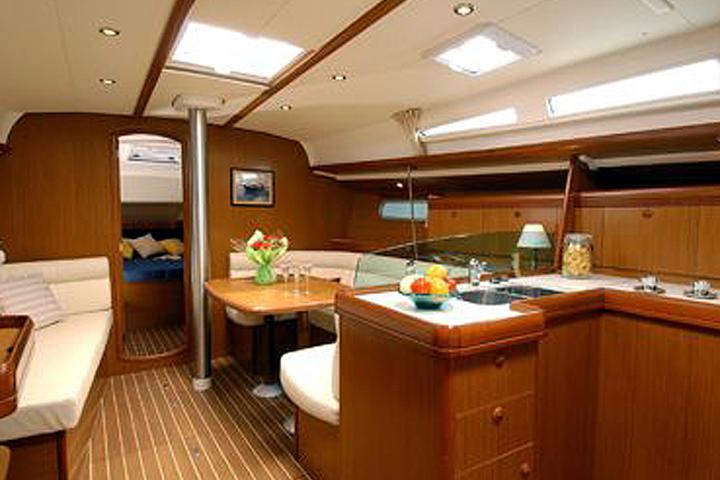 Sun Odyssey 42 i