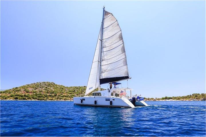 Lagoon 440