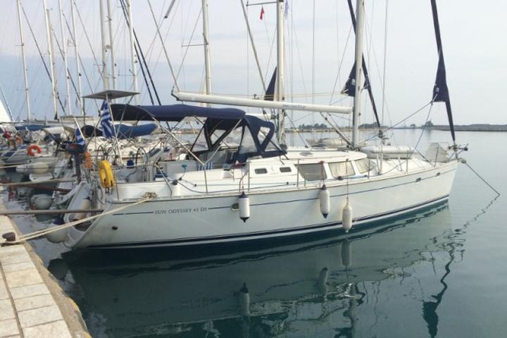 Sun Odyssey 43DS