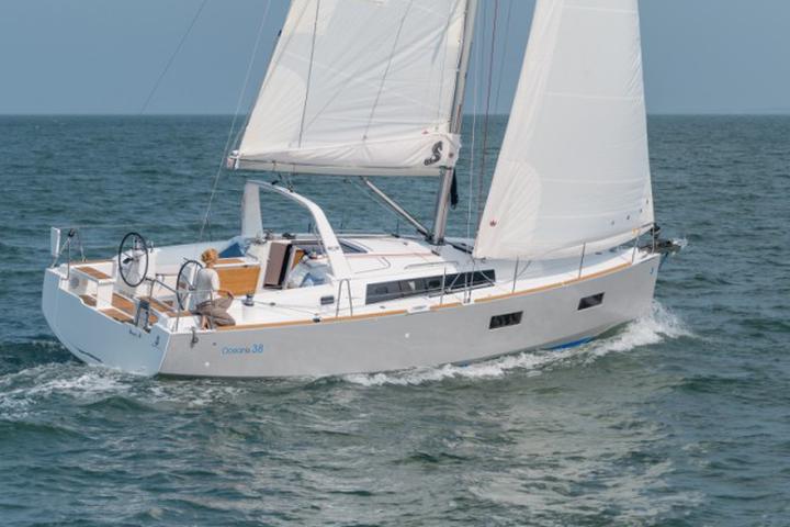 Oceanis 38.1