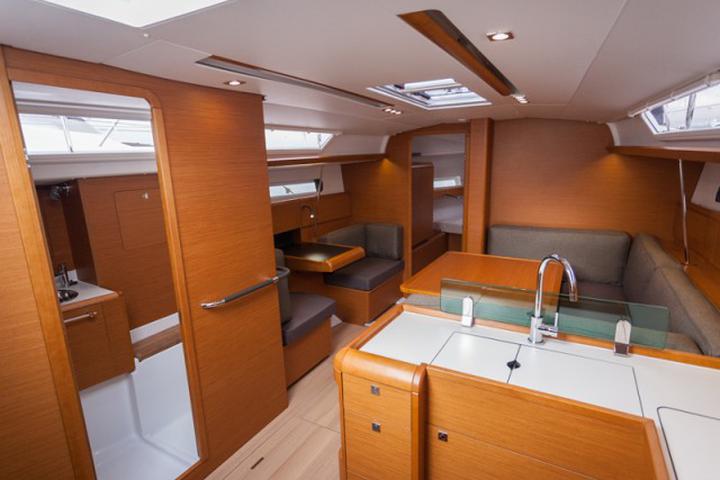 Sun Odyssey 419