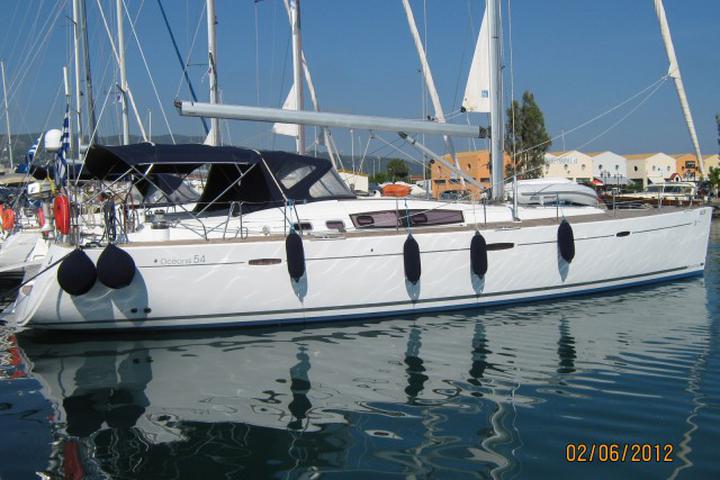 Oceanis 54