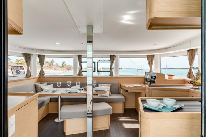Lagoon 42